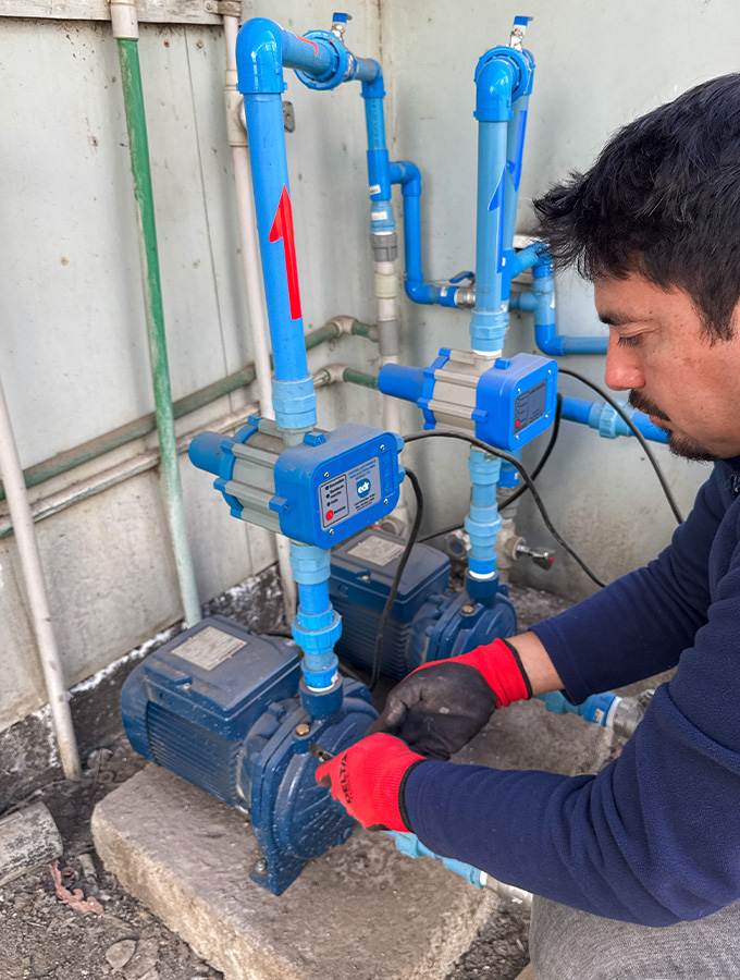Técnico gasfiter en convenio de mantención empresas
